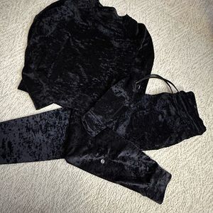 Lululemon Ready to Crush Velvet SET Jogger SIZE 6 / Warm Down Crew Neck fits 4/6